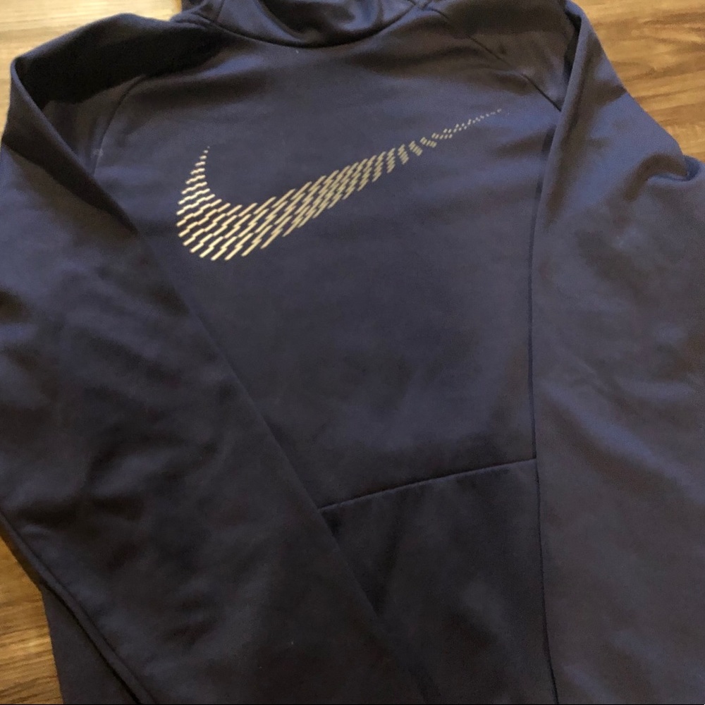 Men’s Nike sweater